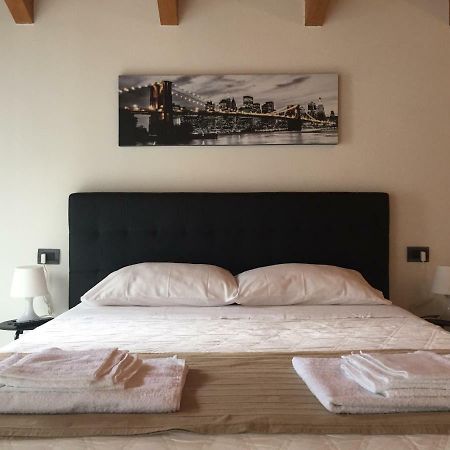 Casa Stefania Apartment Mandello del Lario Luaran gambar